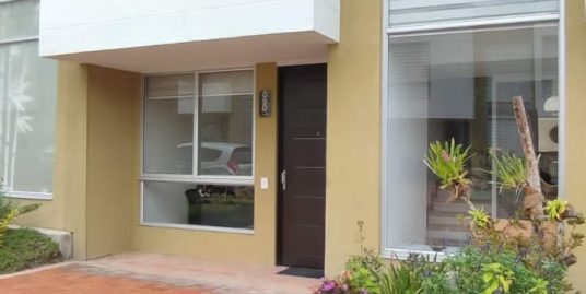 CVOC-0145 SE VENDE CASA EN VILLAMRIA CALDAS