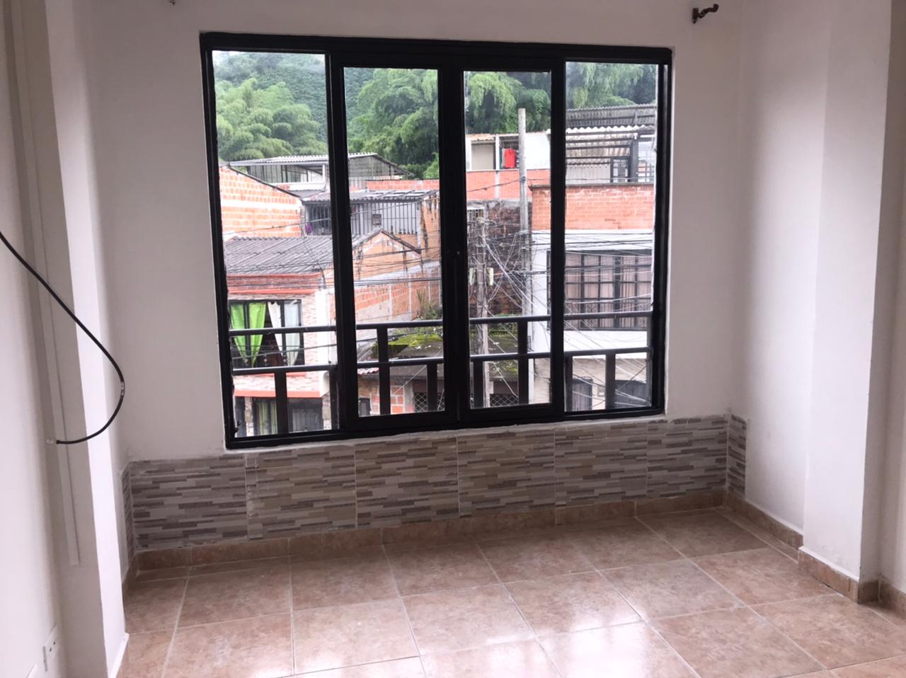 C-99C SE ARRIENDA APARTAMENTO EN CHINCHINA CALDAS