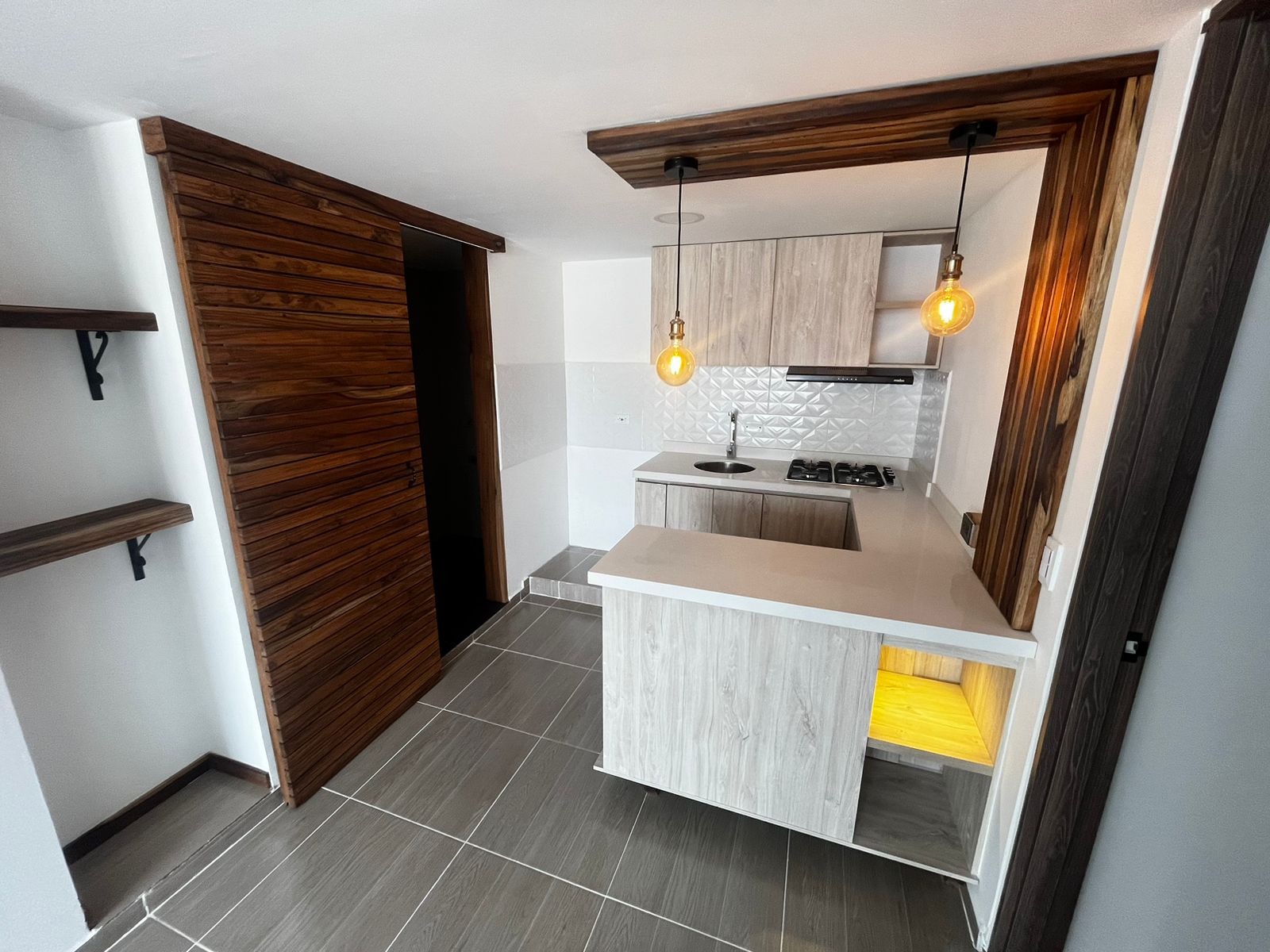 C-72 SE ARRIENDA APARTAMENTO EN CHINCHINA CALDAS
