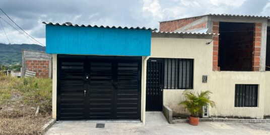 C-71 SE ARRIENDA CASA EN CHINCHINÁ CALDAS