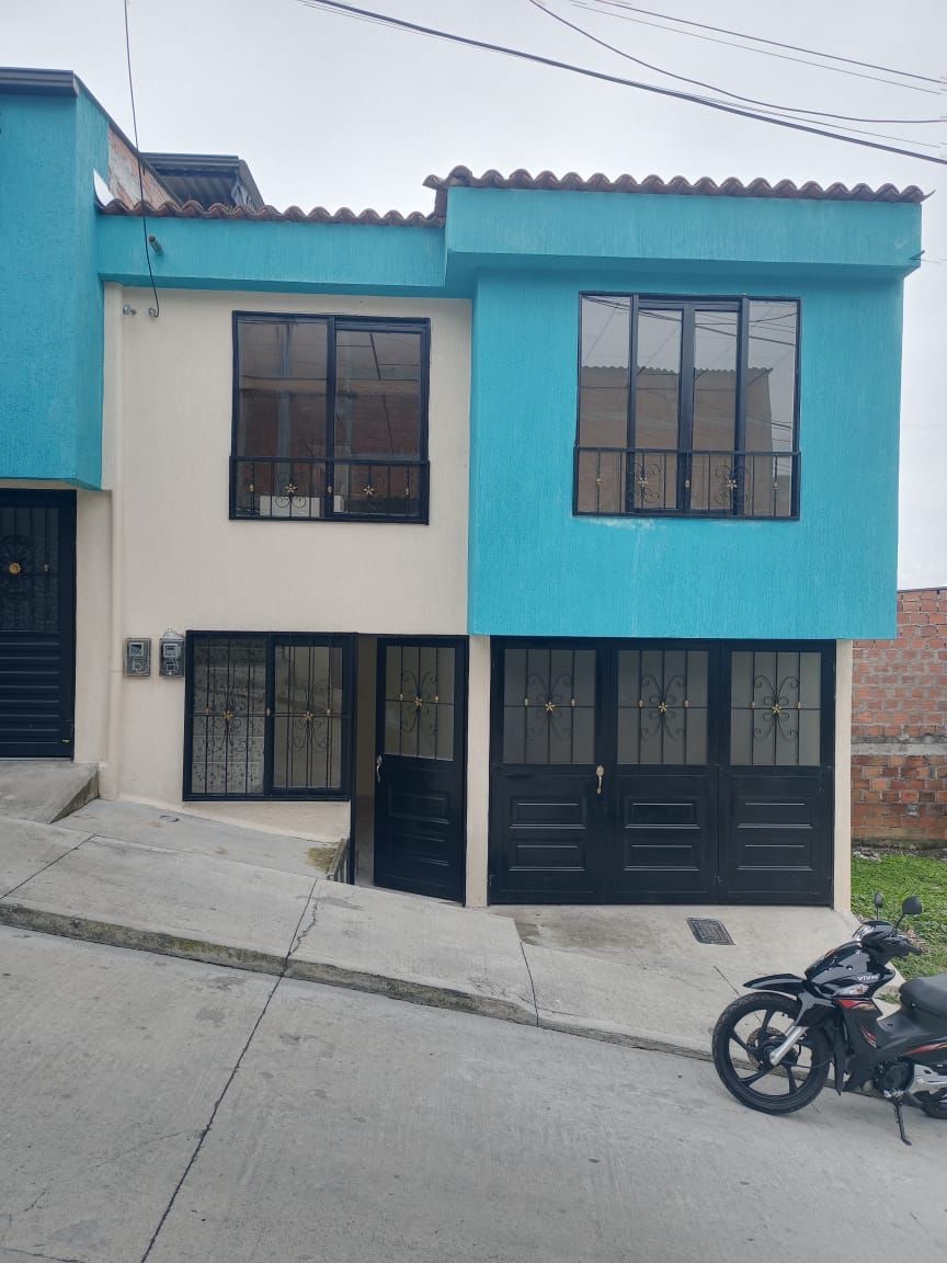 CV-0622 SE VENDE CASA EN CHINCHINÁ CALDAS