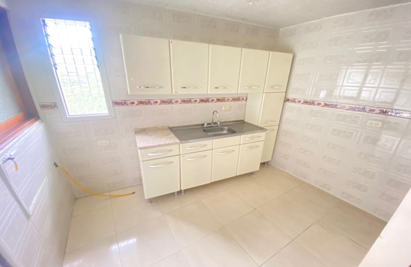 C-85 SE ARRIENDA CASA EN CHINCHINÁ CALDAS