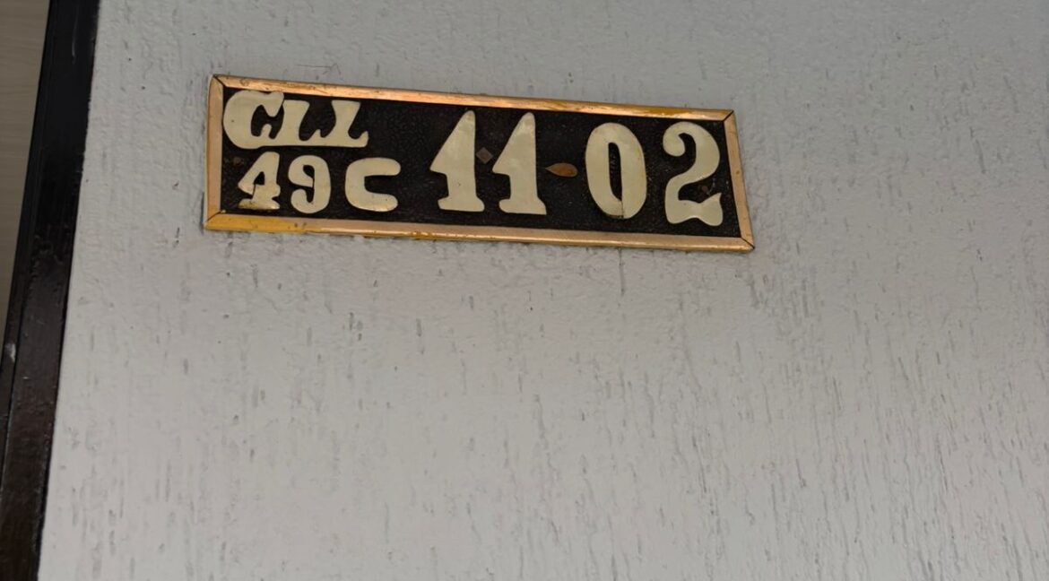 c8705910-772d-49e8-96c4-00d59710f8cb