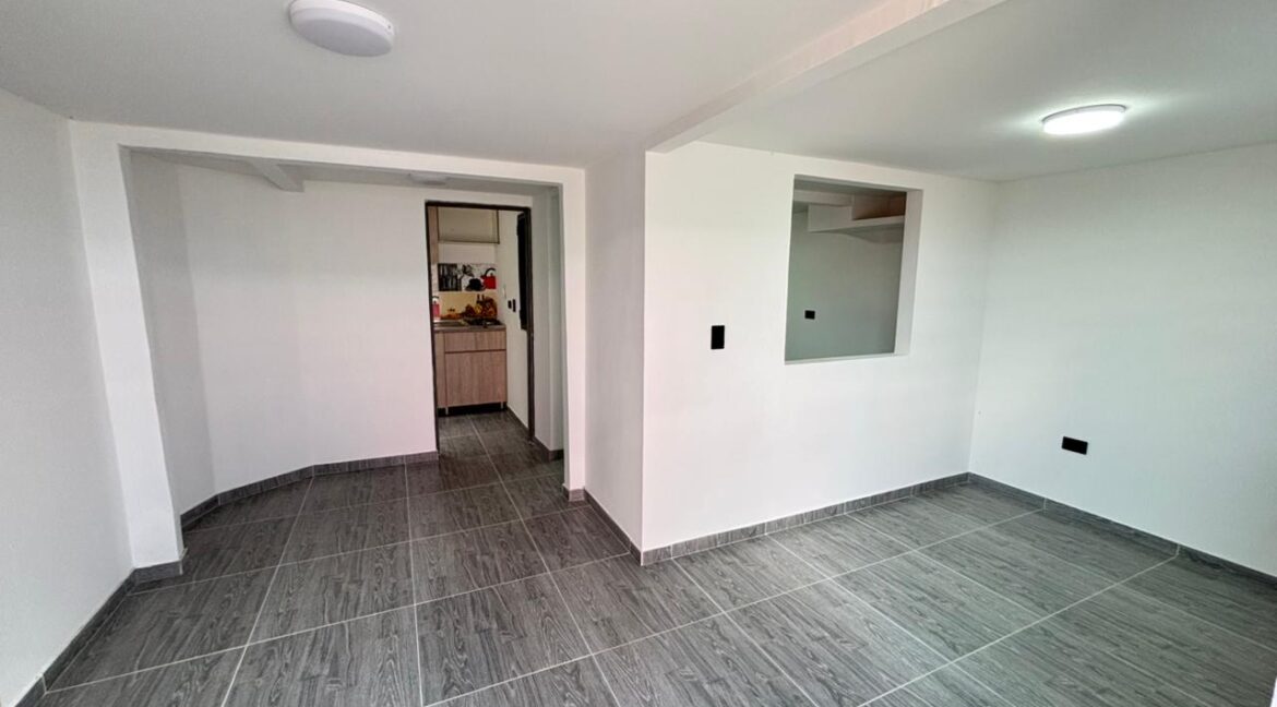 24f82d4b-9636-4655-ad27-3a38af7e151d