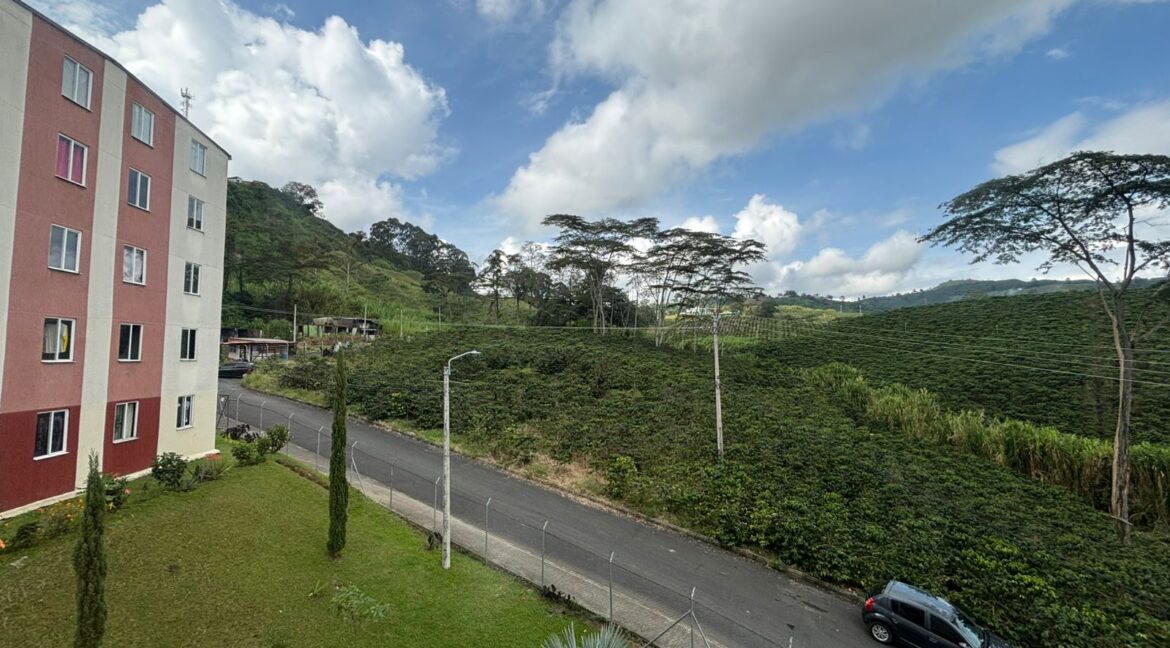 42d4bb54-db19-4c4c-b7cb-654bf57f15cc