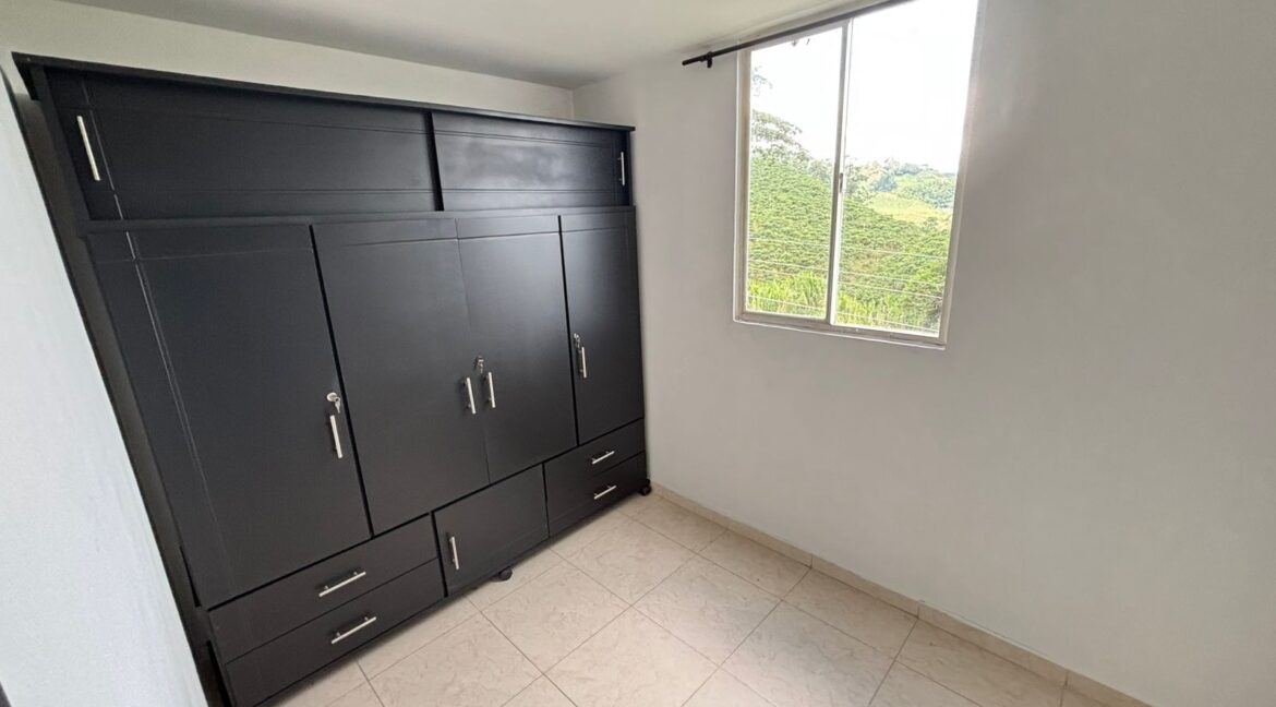 438036a8-c0c8-4e60-8c55-1aa26b731ea0