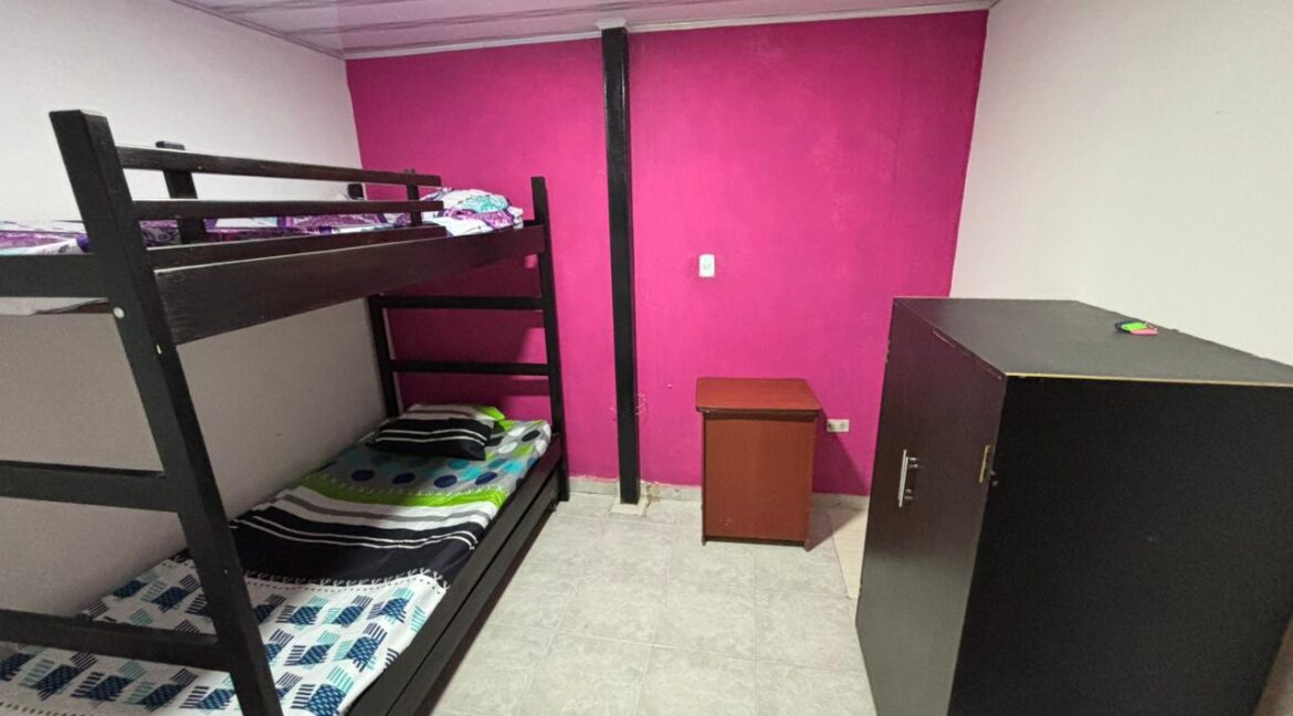 52964487-6fd2-43ba-81d2-ebd0f3758bee