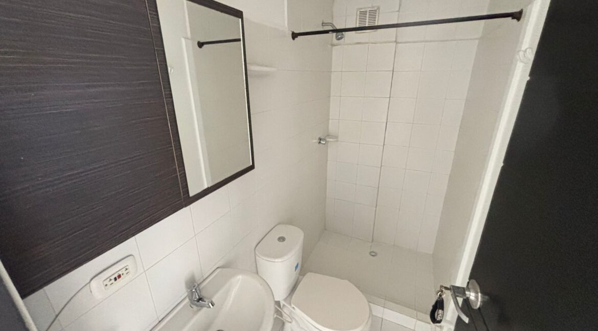 816dc3df-2916-49b7-8c54-ef2c535ba224