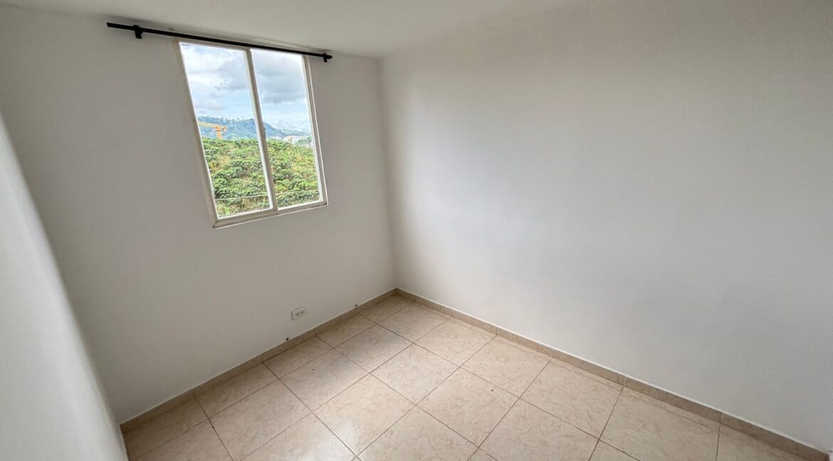 b080755c-a320-448a-a8d7-b444ec7b2688