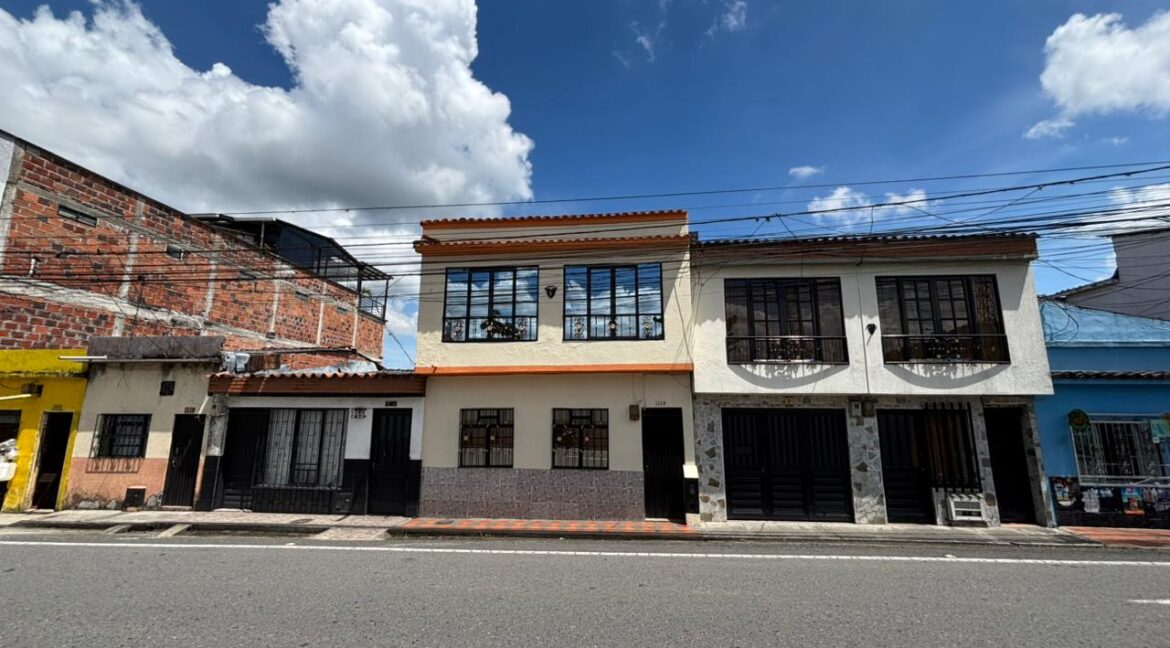 b725b988-8027-449a-be22-b2b3e6c7fcc8