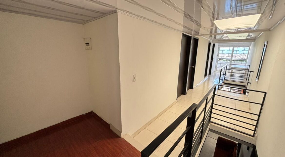 cc0ccdb9-190c-433b-b262-7a3d34218cf6