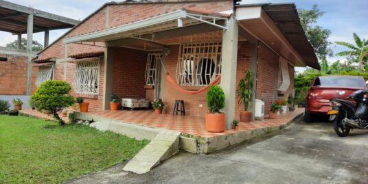 CVOC-0157 SE VENDE CASA CAMPESTRE EN PEREIRA RISARALDA