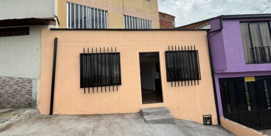 C-108 SE ARRIENDA CASA EN MANIZALES CALDAS