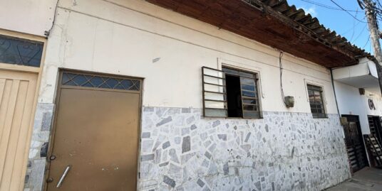 CV-0648  SE VENDE CASA-LOTE EN CHINCHINA CALDAS