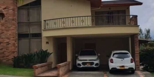 CVOC-0158 SE VENDE CASA EN MANIZALES CALDAS