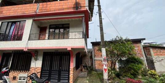 C-100B SE ARRIENDA APARTAESTUDIO EN CHINCHINA CALDAS