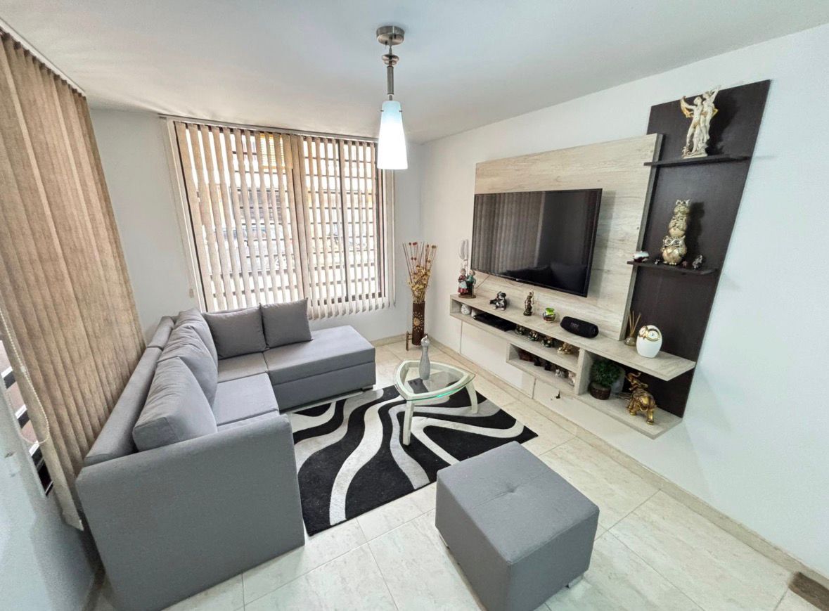 CV-0651 SE VENDE CASA EN CHINCHINA CALDAS