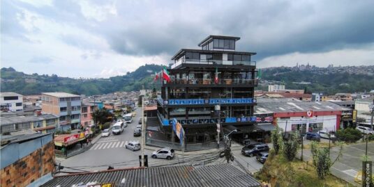 C-121 SE ARRIENDA LOCAL EN VILLAMARIA CALDAS