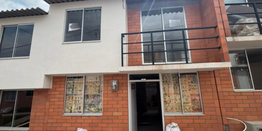 CVOC-0160 SE VENDE CASA EN PEREIRA,RISARALDA