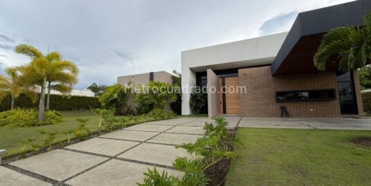CVOC-0161 SE VENDE CASA EN CERRITOS, PEREIRA RISARALDA