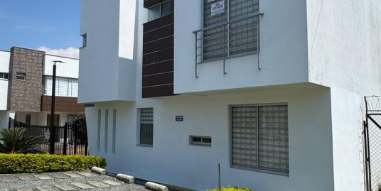 CV-0657 SE VENDE CASA EN CHINCHINA CALDAS